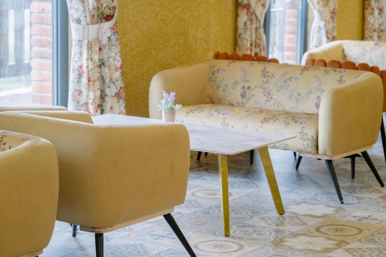 Hotel Cerro La Nina Beceña エクステリア 写真