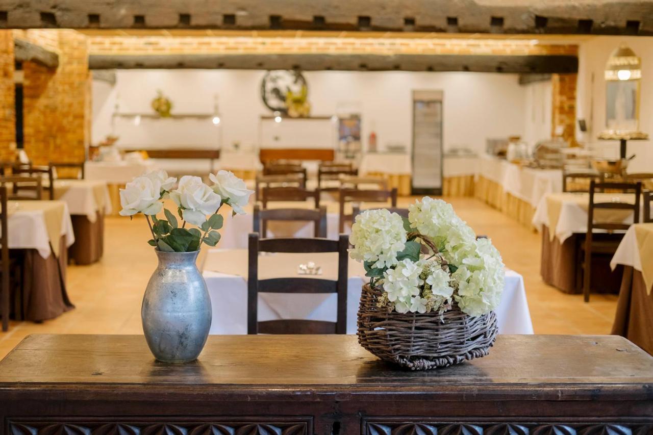 Hotel Cerro La Nina Beceña エクステリア 写真